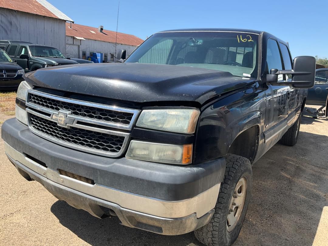 Image of Chevrolet 2500HD Primary image