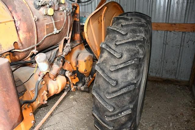 Image of Minneapolis-Moline G-VI equipment image 4