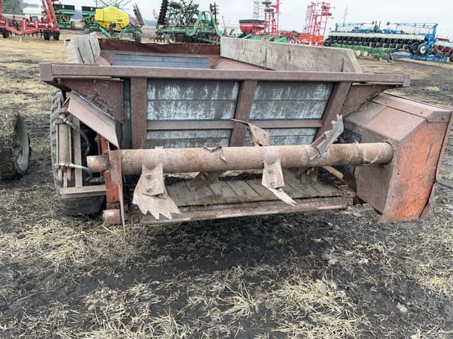 Image of Meyer's 160 equipment image 3