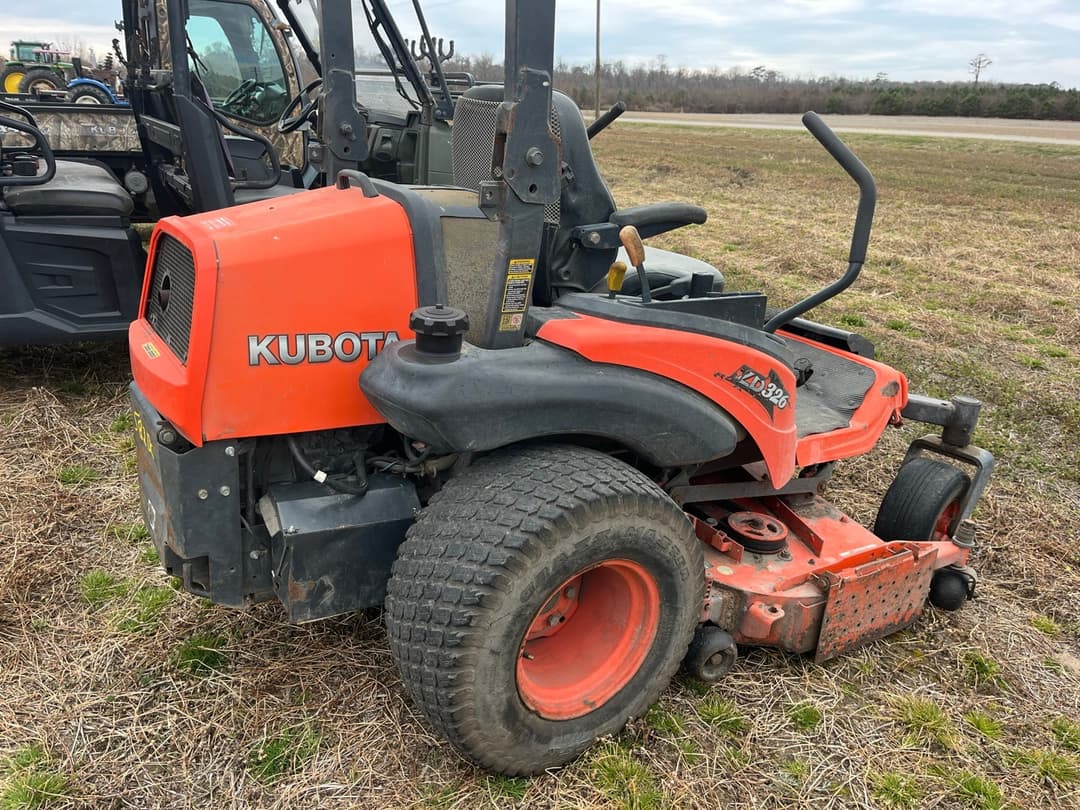 Image of Kubota ZD326 Primary image