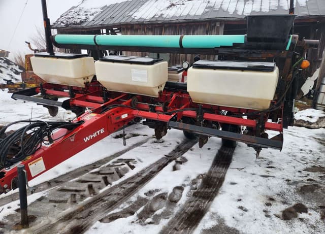 Image of White 6100 equipment image 1