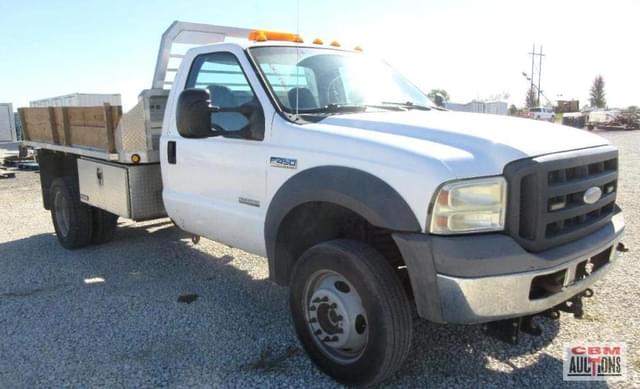 Image of Ford F-450 equipment image 1