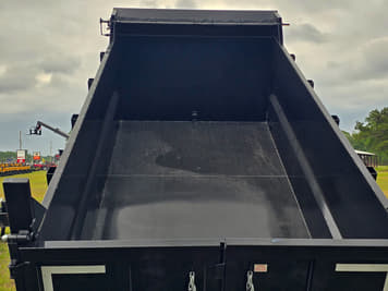 Main image Sure-Trac Undetermined