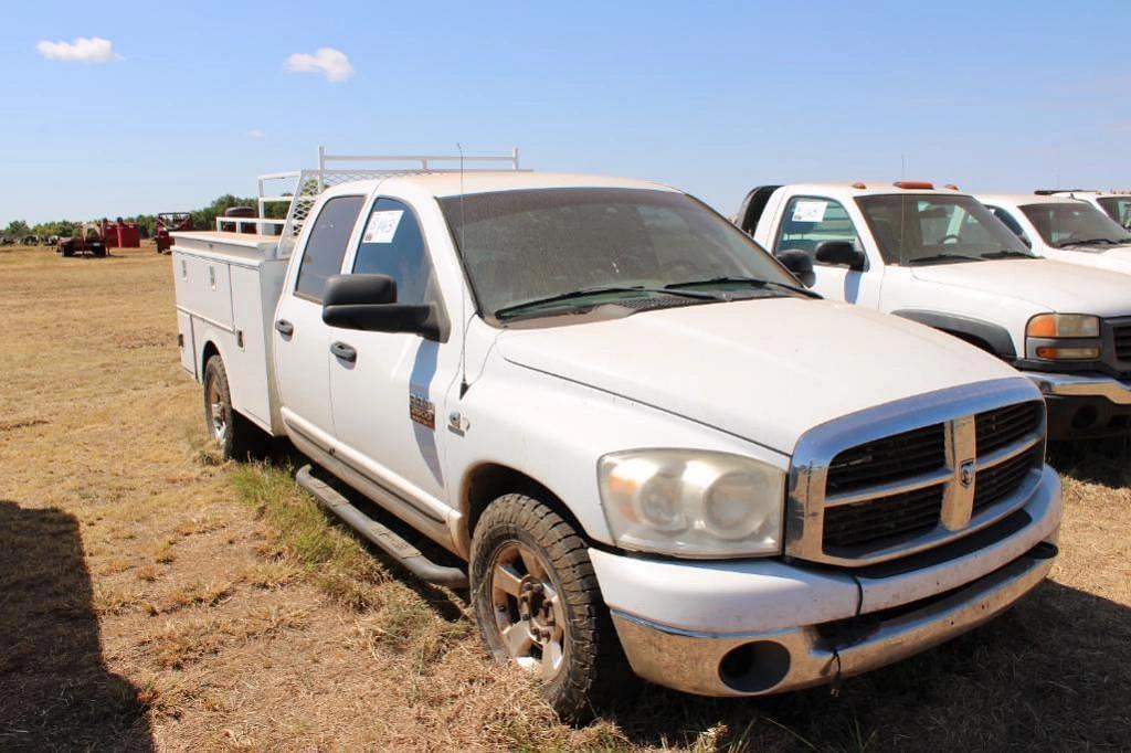 Image of Dodge Ram 2500 Primary image