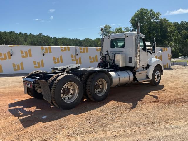 Image of Kenworth T880 equipment image 4