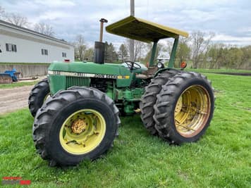 Main image John Deere 2240