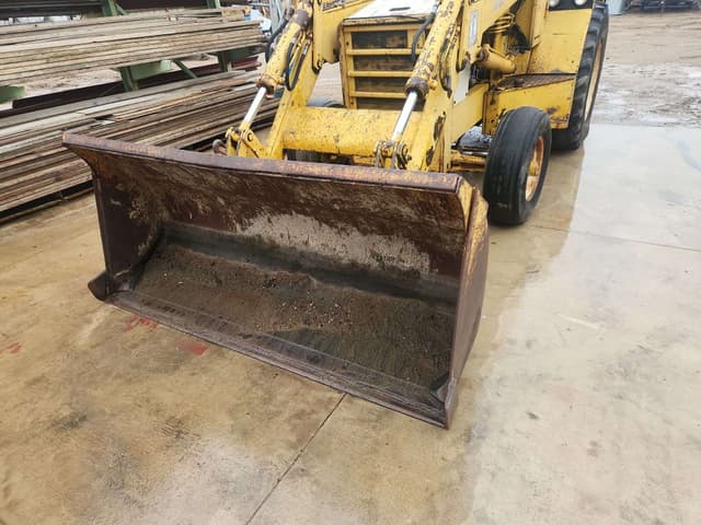 Image of International Harvester 3500 equipment image 2