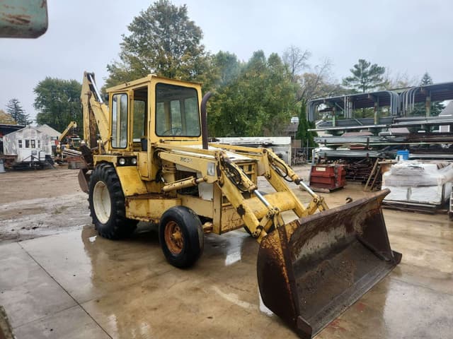Image of International Harvester 3500 equipment image 1