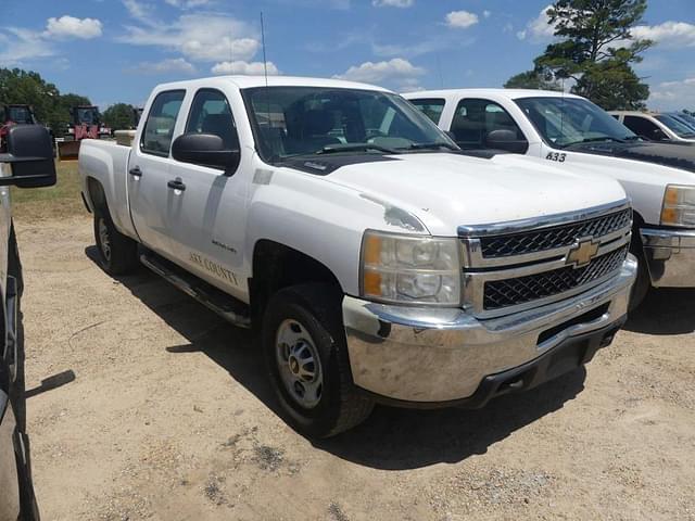 Image of Chevrolet 2500HD equipment image 1