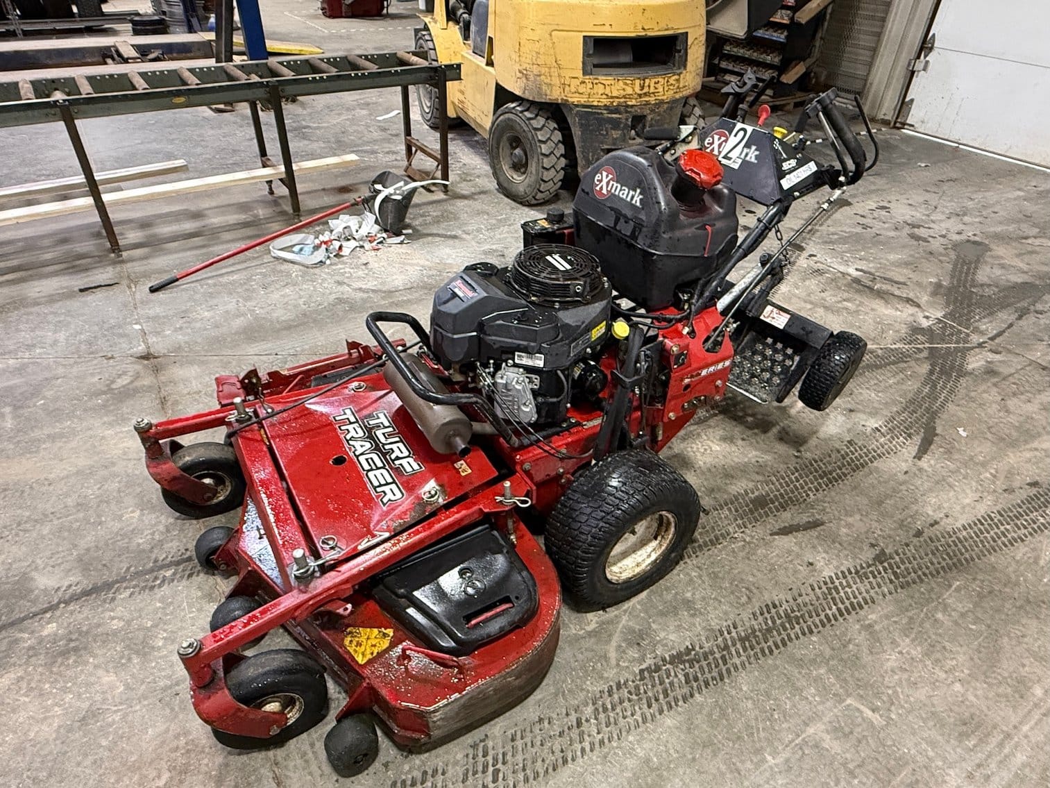 2021 Exmark Turf Tracer S-Series Equipment Image0