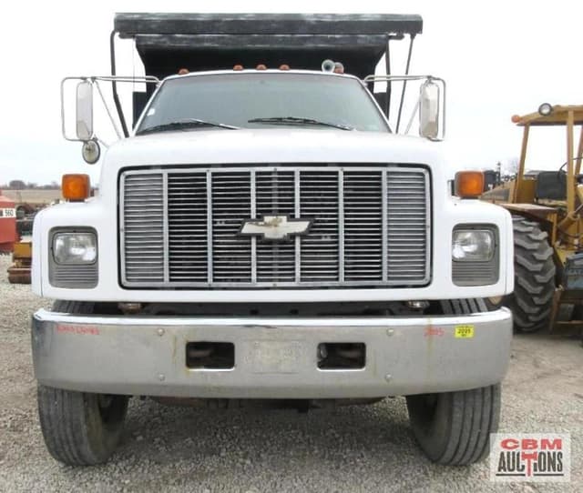 Image of Chevrolet C7500 equipment image 4