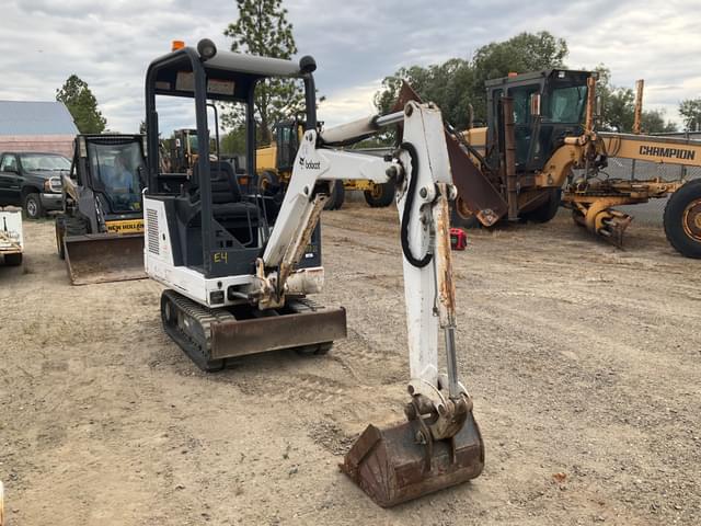 Image of Bobcat 320 equipment image 2