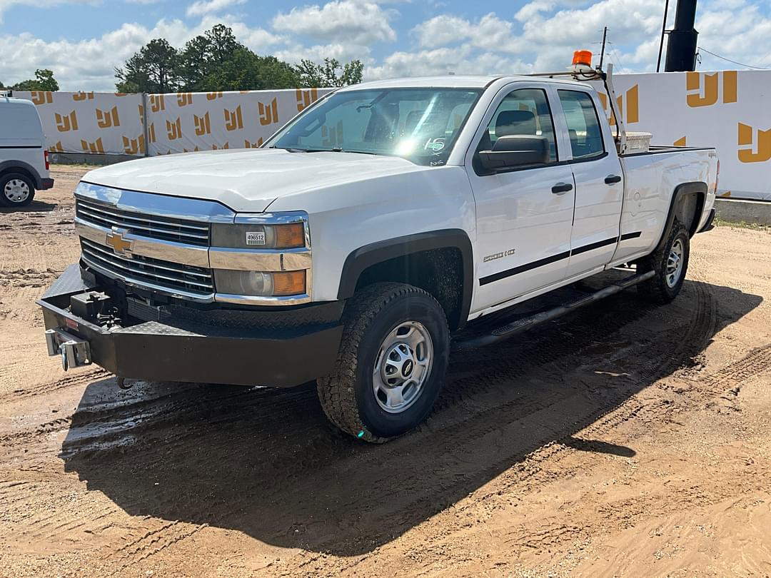 Image of Chevrolet 2500HD Primary image