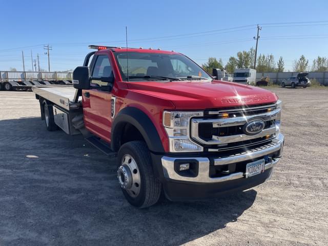 Image of Ford F-550 equipment image 3