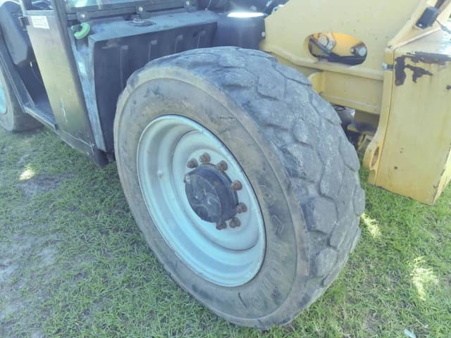 Image of Caterpillar TL642C equipment image 4