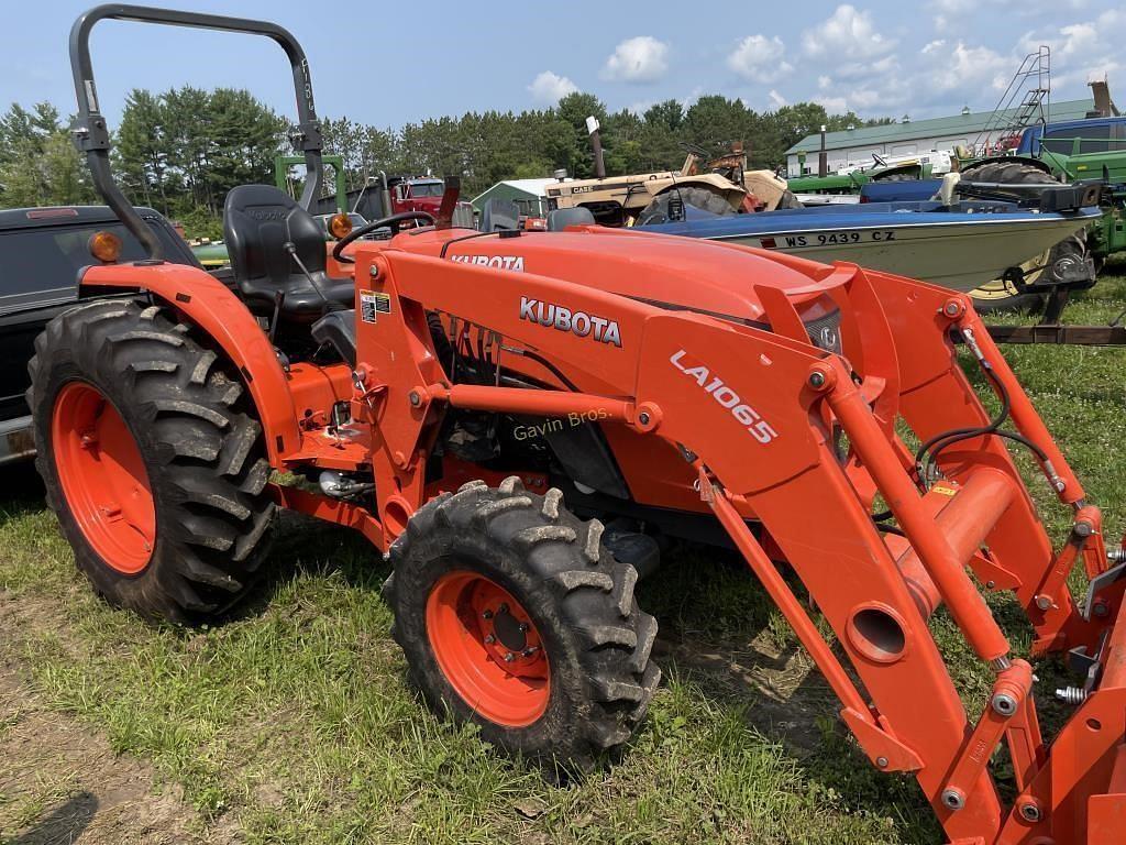 Tractor Zoom - 2015 Kubota MX4800