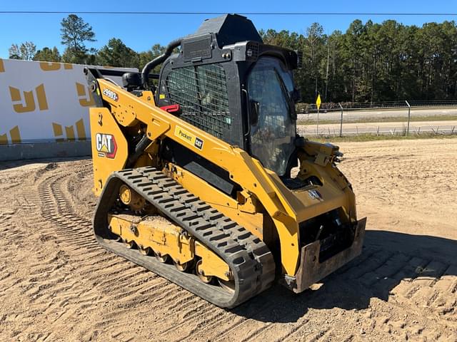 Image of Caterpillar 299D3XE equipment image 2