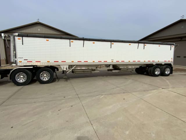 Image of Timpte Grain Trailer equipment image 1