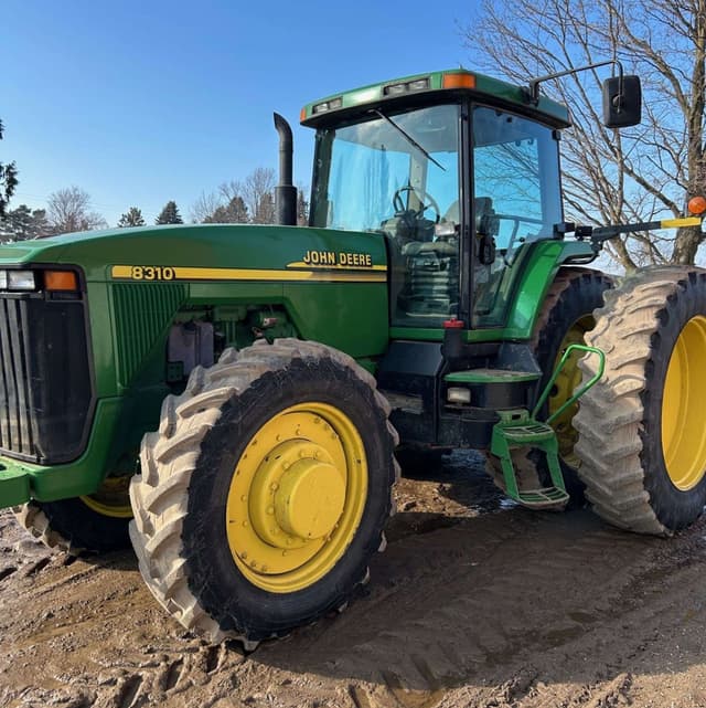 Image of John Deere 8310 equipment image 1