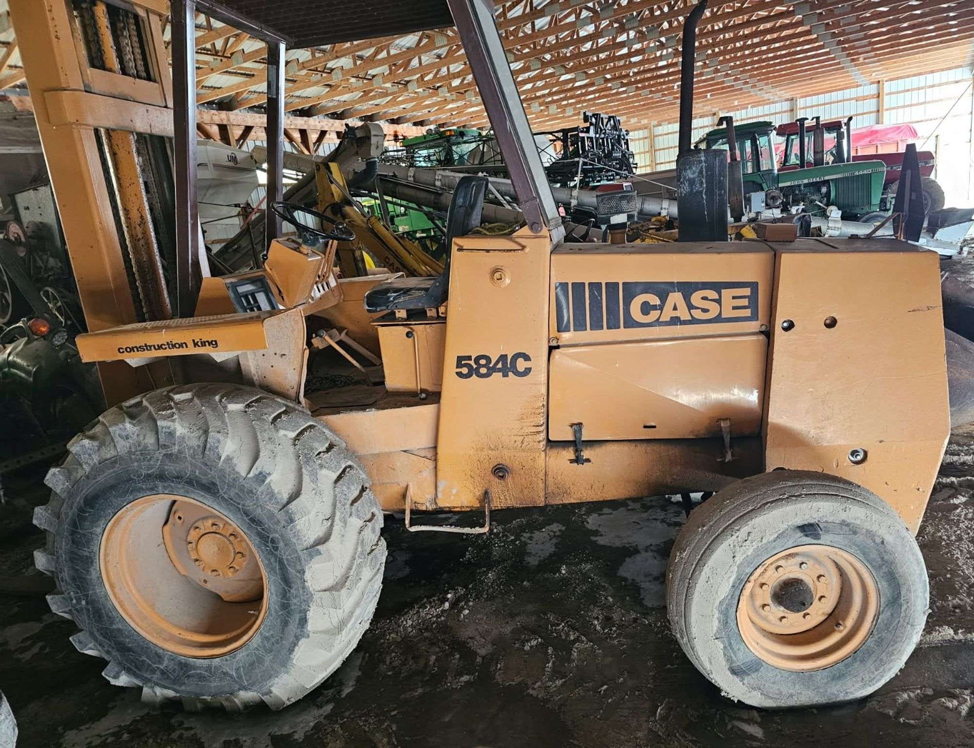 Case 584C Equipment Image0