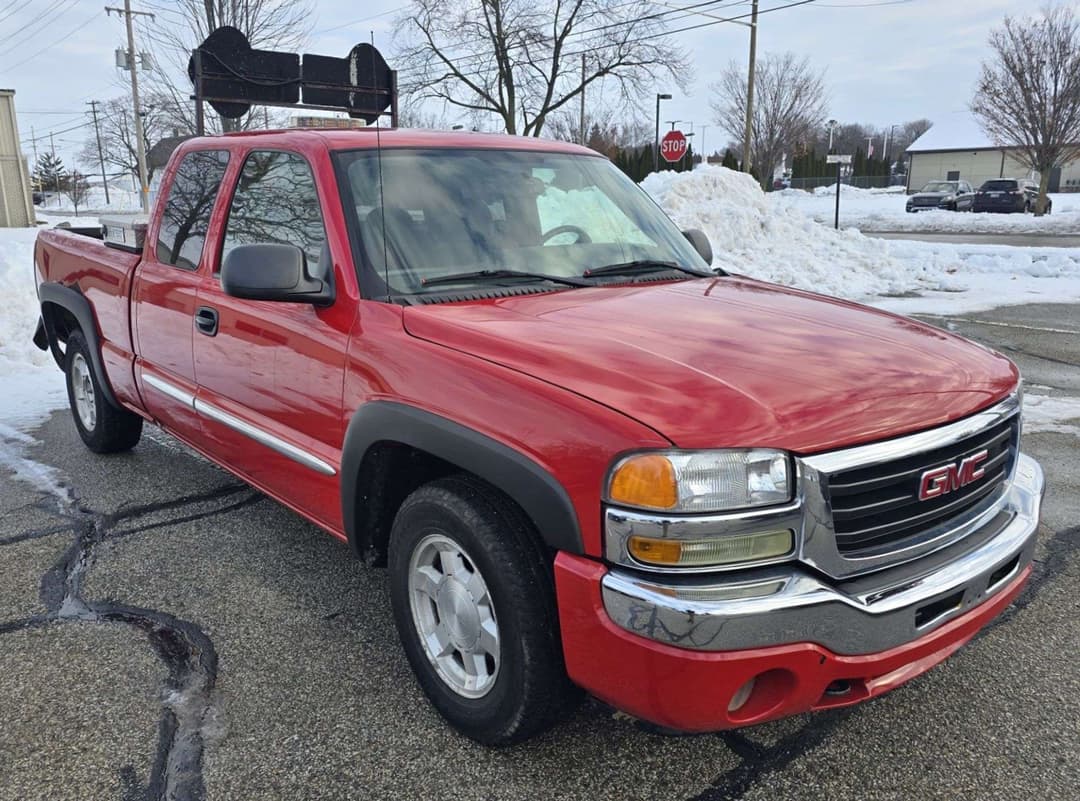 Image of GMC Sierra Primary image