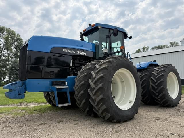 Image of New Holland 9684 equipment image 1