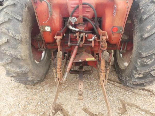 Image of Case IH 385 equipment image 3