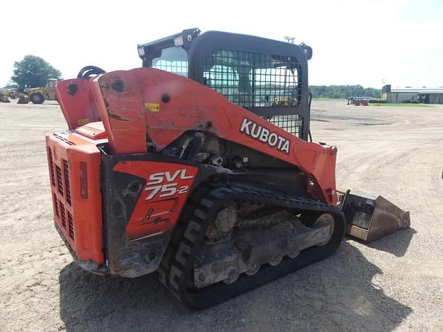 Image of Kubota SVL75-2 equipment image 2