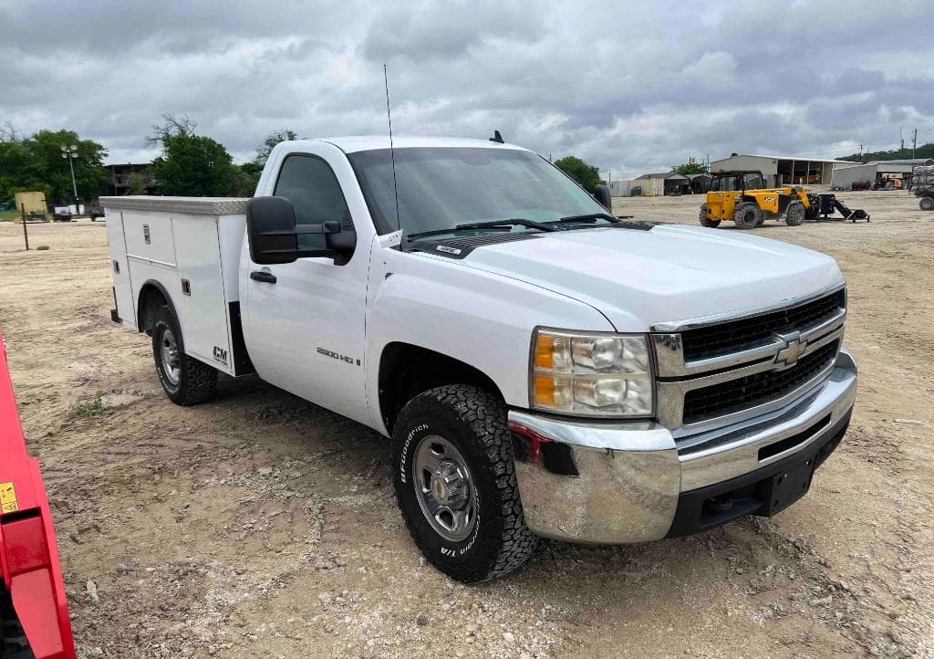 Image of Chevrolet 2500HD Primary image