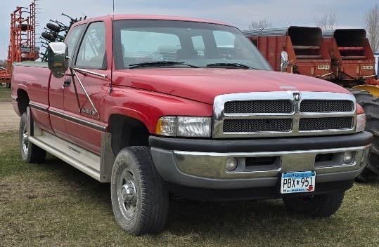 Image of Dodge Ram 2500 equipment image 1