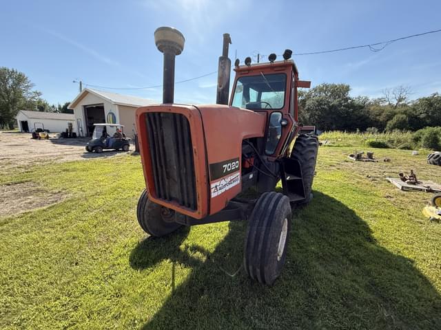 Image of Allis Chalmers 7020 equipment image 3