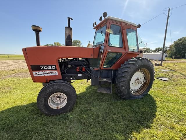 Image of Allis Chalmers 7020 equipment image 1
