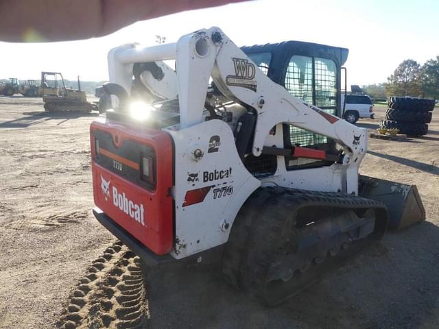 Image of Bobcat T770 equipment image 2