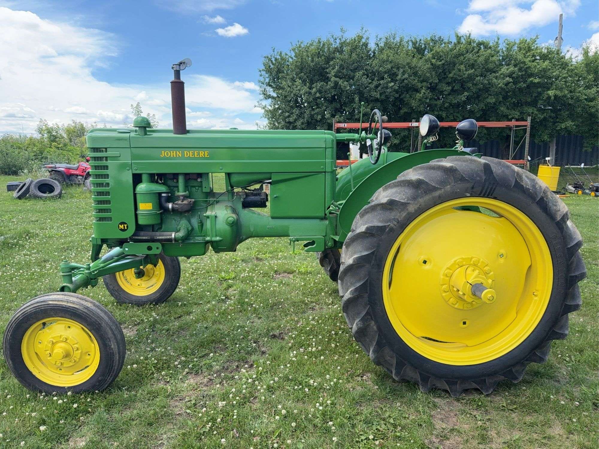 1951 John Deere MT Equipment Image0