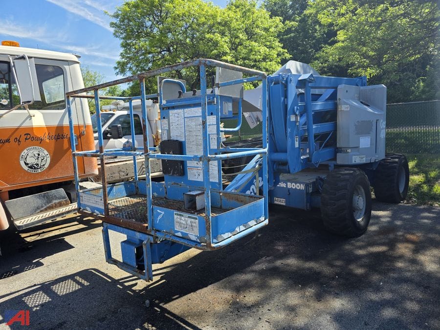 1997 Genie Z45/22 Equipment Image0