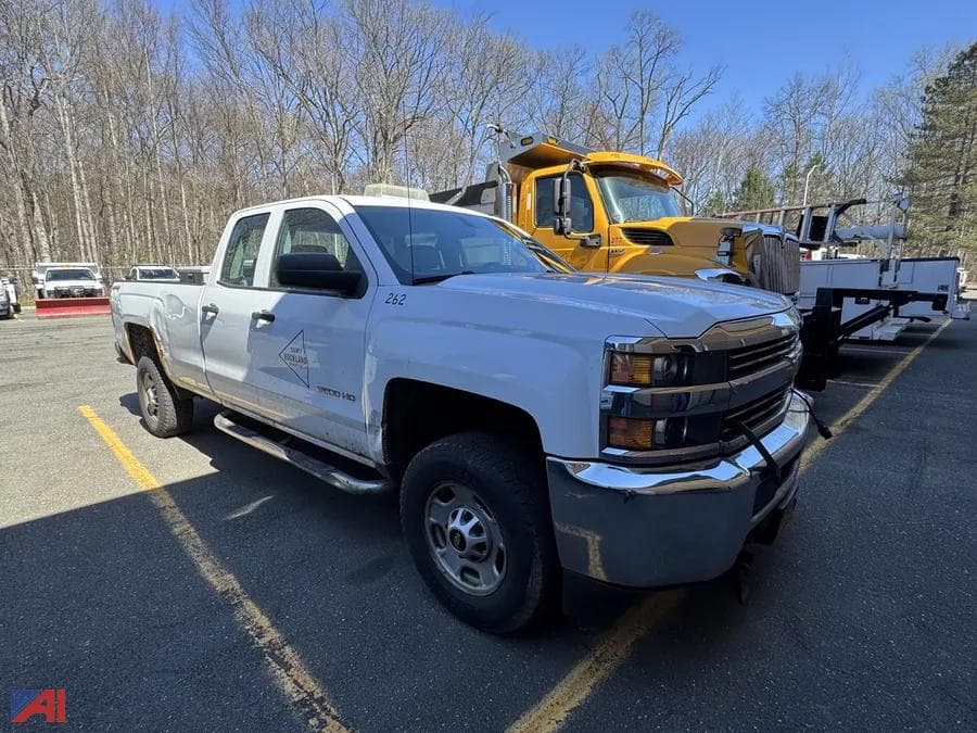 Image of Chevrolet 2500HD Primary image
