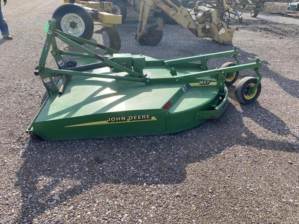 Image of John Deere MX7 Image 1