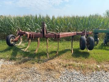 Main image International Harvester 11 subsoiler