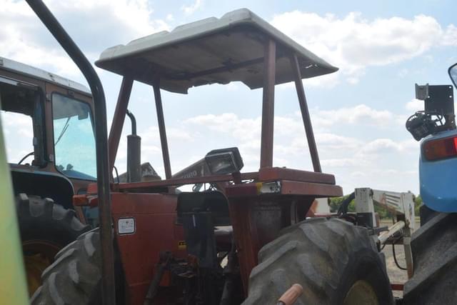 Image of Hesston 70-66 equipment image 2