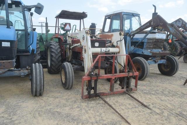 Image of Hesston 70-66 equipment image 4