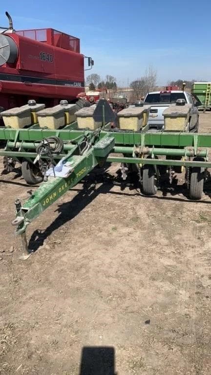 Image of John Deere 7000 Primary image