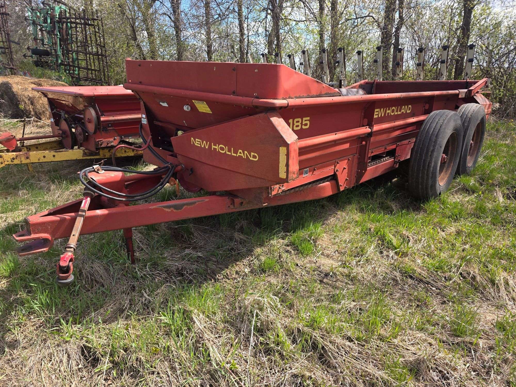 New Holland 185 Equipment Image0