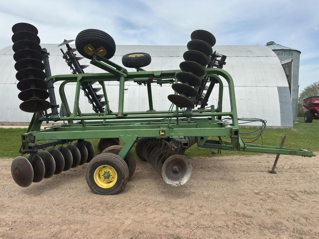 Image of John Deere 230 Primary image