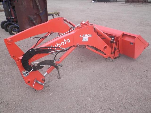 Image of Kubota LA805 equipment image 2