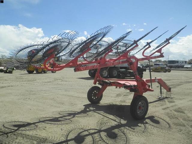 Image of Kuhn SR112 equipment image 2