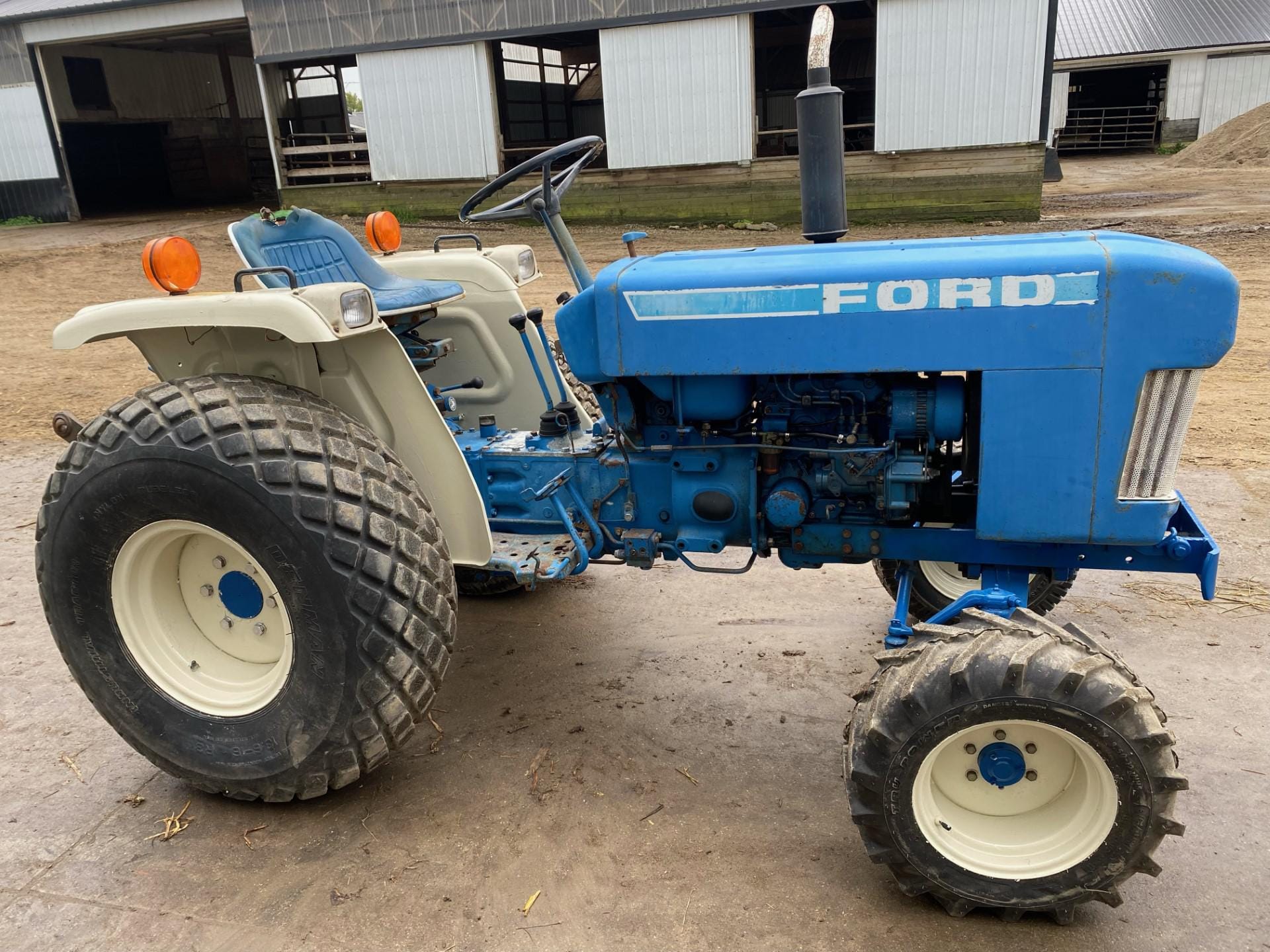 Main image Ford 1510