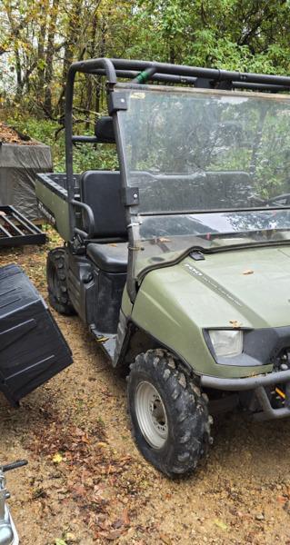 Image of Polaris Ranger 700 equipment image 1