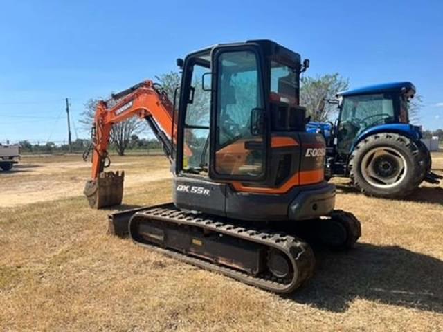 Image of Doosan DX55R-7 equipment image 4
