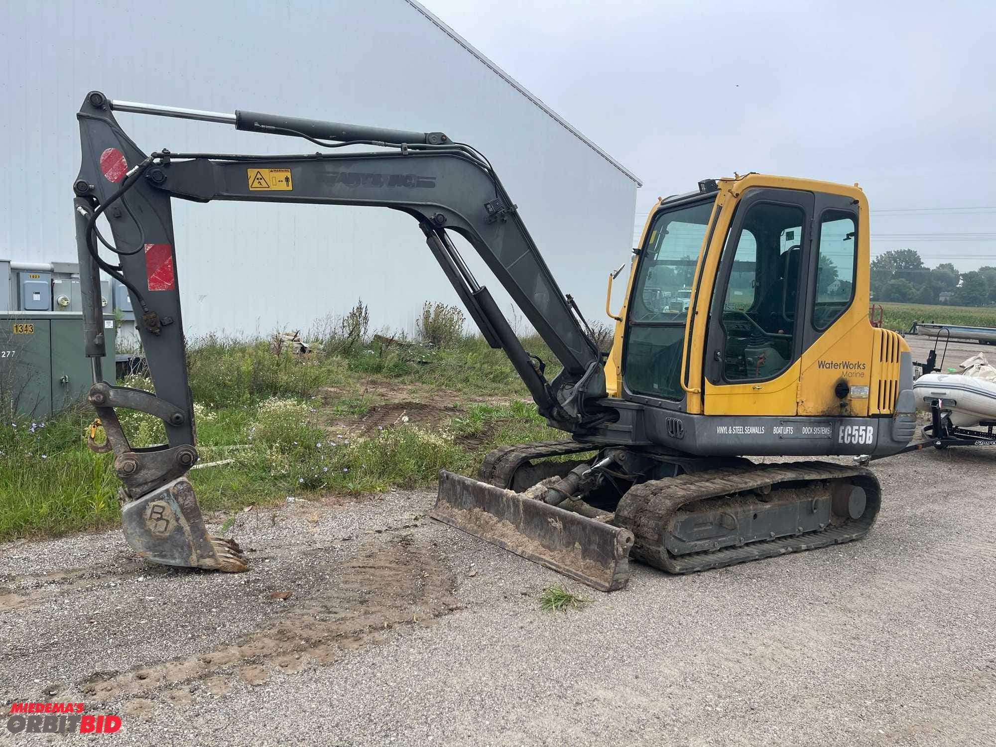 Main image Volvo EC55B