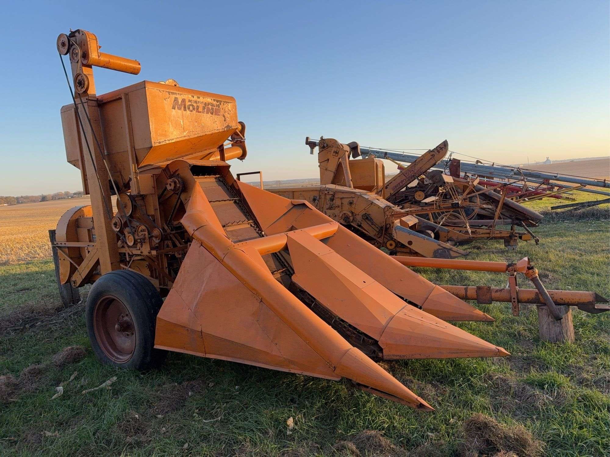 Minneapolis-Moline LD Equipment Image0